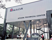 AMADA KOREA ̃eNjJZ^[