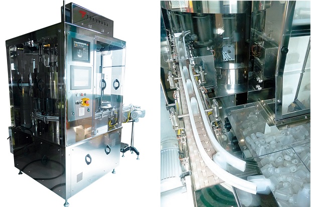 画像：左：ビン・ボトルへ飲料などを充填する前後工程に設備される自社製品「回転式・ロータリーフィーダー」／右：整列機のコンベアに容器が並べられていく