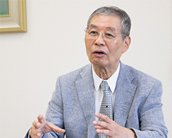 画像：ハイブリッドロケット用燃料タンクの製作に挑戦
