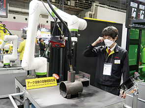 画像：深刻化する人手不足・職人不足へ向けた溶接自動化ソリューションが集結