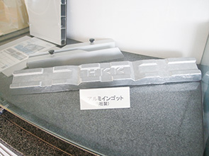 画像：「倉庫から工場へ」をスローガンに能力増強 ― 切板の一貫生産体制を構築