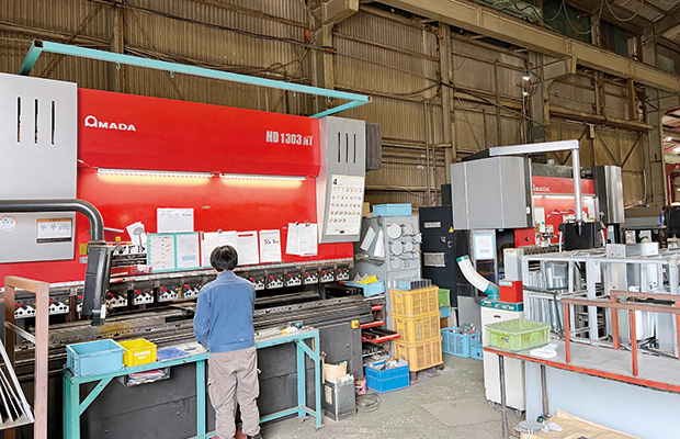 画像：事業領域の拡大・深耕で100年企業を目指す