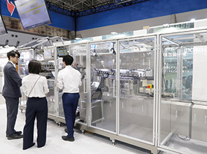 画像:メーカーの垣根を越えたDXが進む包装業界