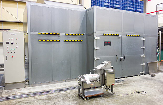 画像：薪ストーブや廃棄物分別機などの環境にやさしい機器を製造