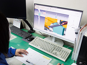 画像：曲げ加工の未来を担う女性たち ― 最新設備導入で即戦力に