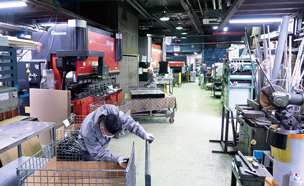 画像：蓄積された技術力とチームワークで少人数ながら「超短納期対応」を実現