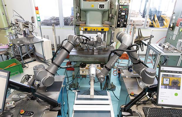 画像：「ものづくりの“風景”を変えたい」 ― シート洗浄機の導入で洗浄工程を変革