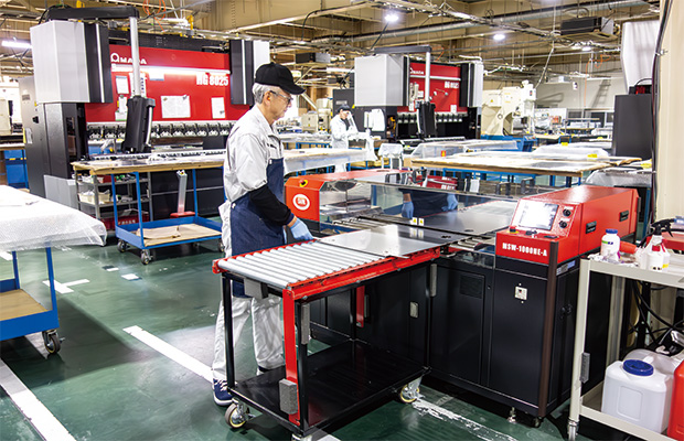 画像：シンナー洗浄からの切り替えで、生産効率や作業環境、製品の品質が向上