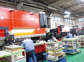 画像：段取り短縮・品質安定化・属人化解消 ― 板金工場の経営課題を改善するEGB-ATCe