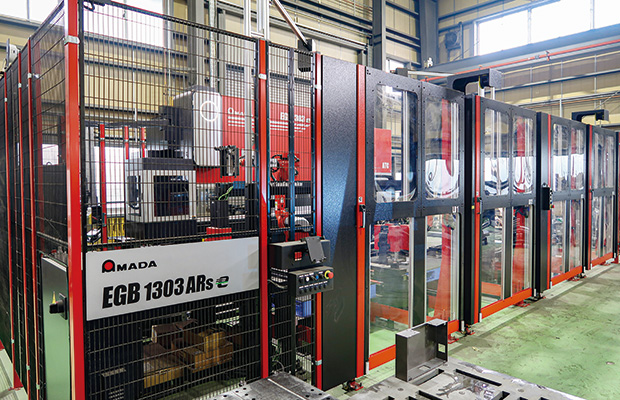 画像：得意先の要望に応えるための一貫生産体制の強化と効率化を推進