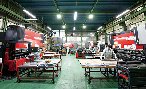 画像：第三者承継をきっかけに板金企業と宇宙スタートアップが「共創」