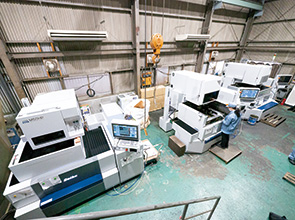 画像：金型技術とサーボプレスのシナジーで「五角形のビジネスモデル」を進化